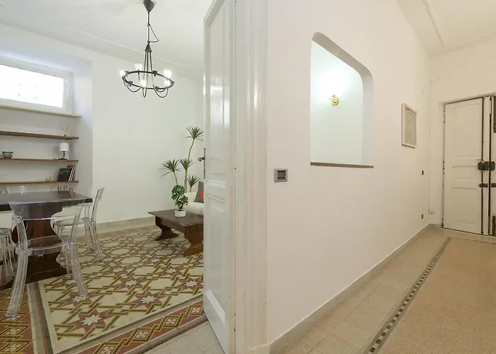Salotto19 - Borghese Centro Appartement